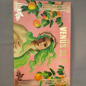 Like Crime Venus XL II palette